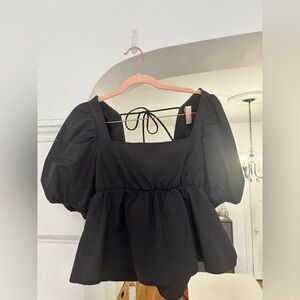 H&M Black Puff Sleeve Blouse